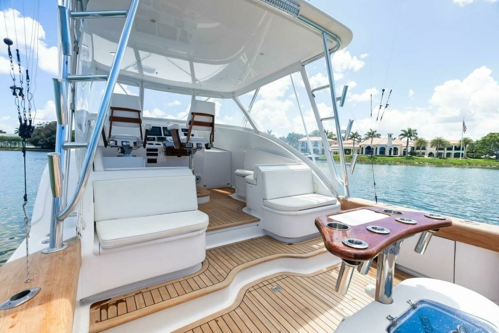 2018 Custom Carolina 35 Express - Photo 23