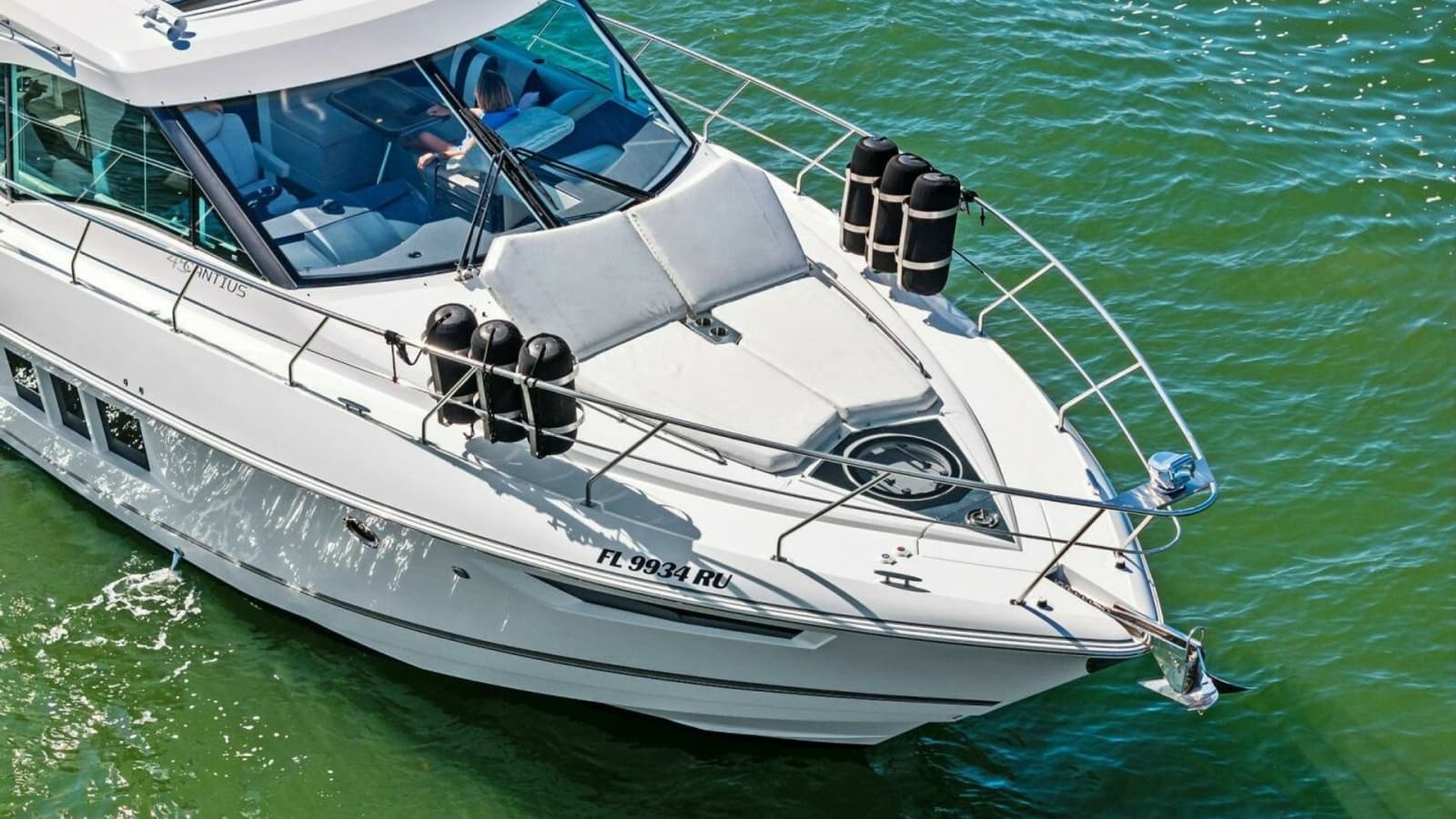2019 Cruisers Yachts 45 Cantius - Photo 133