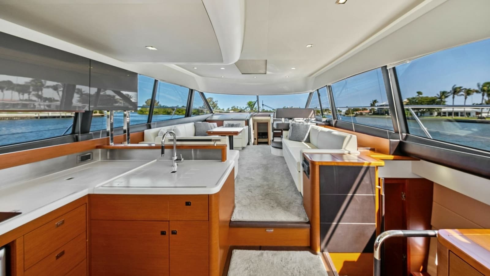 2015 Prestige 550 - Photo 24