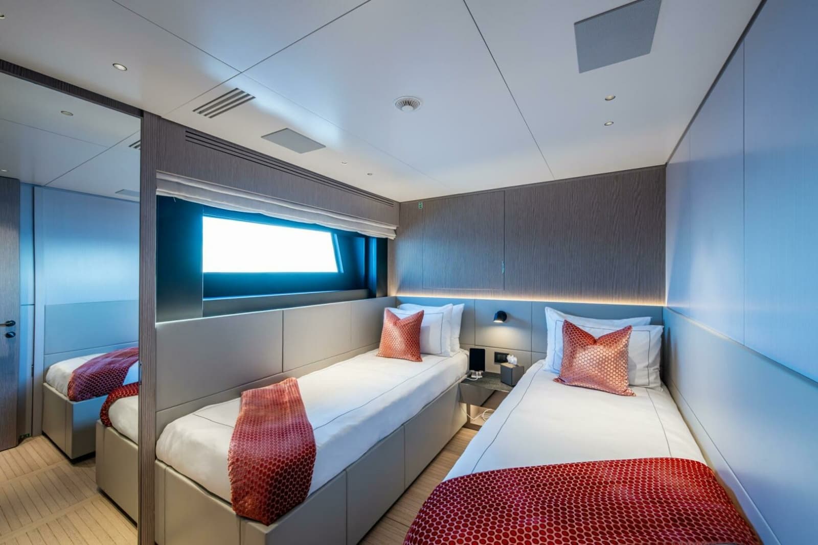 2023 Benetti 34M OASIS - Photo 60
