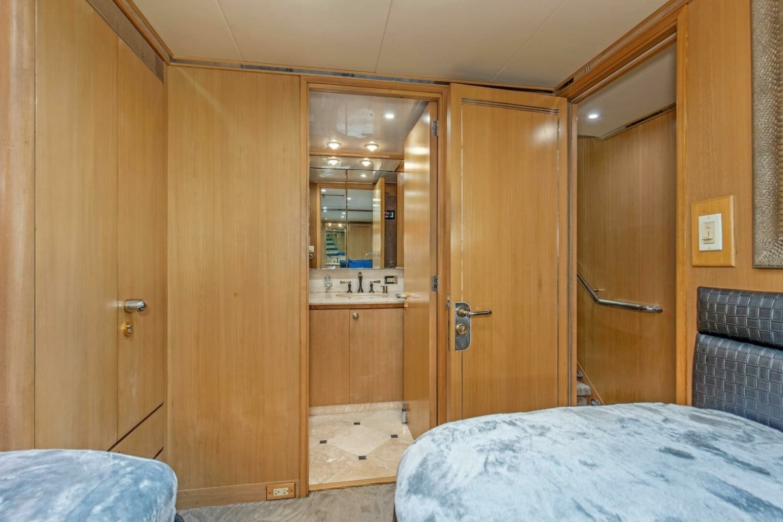 1989 Feadship 116 Sport Fisher - Photo 25