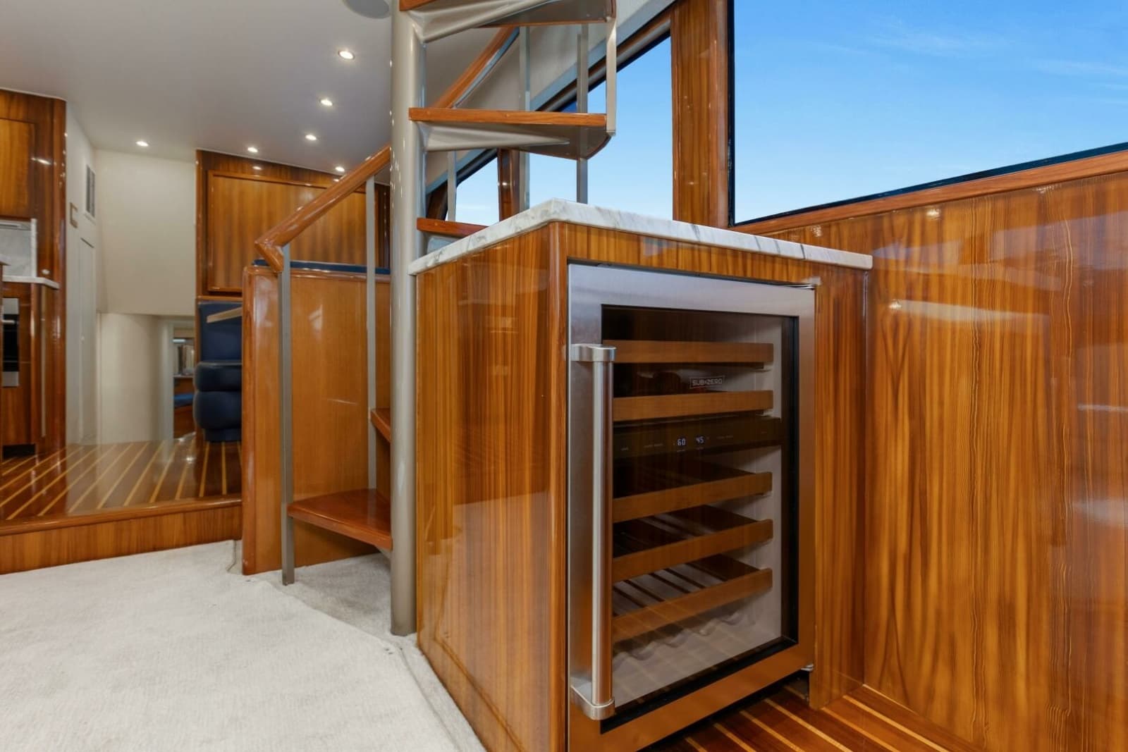 2001 Viking 65 Enclosed Bridge - Photo 21