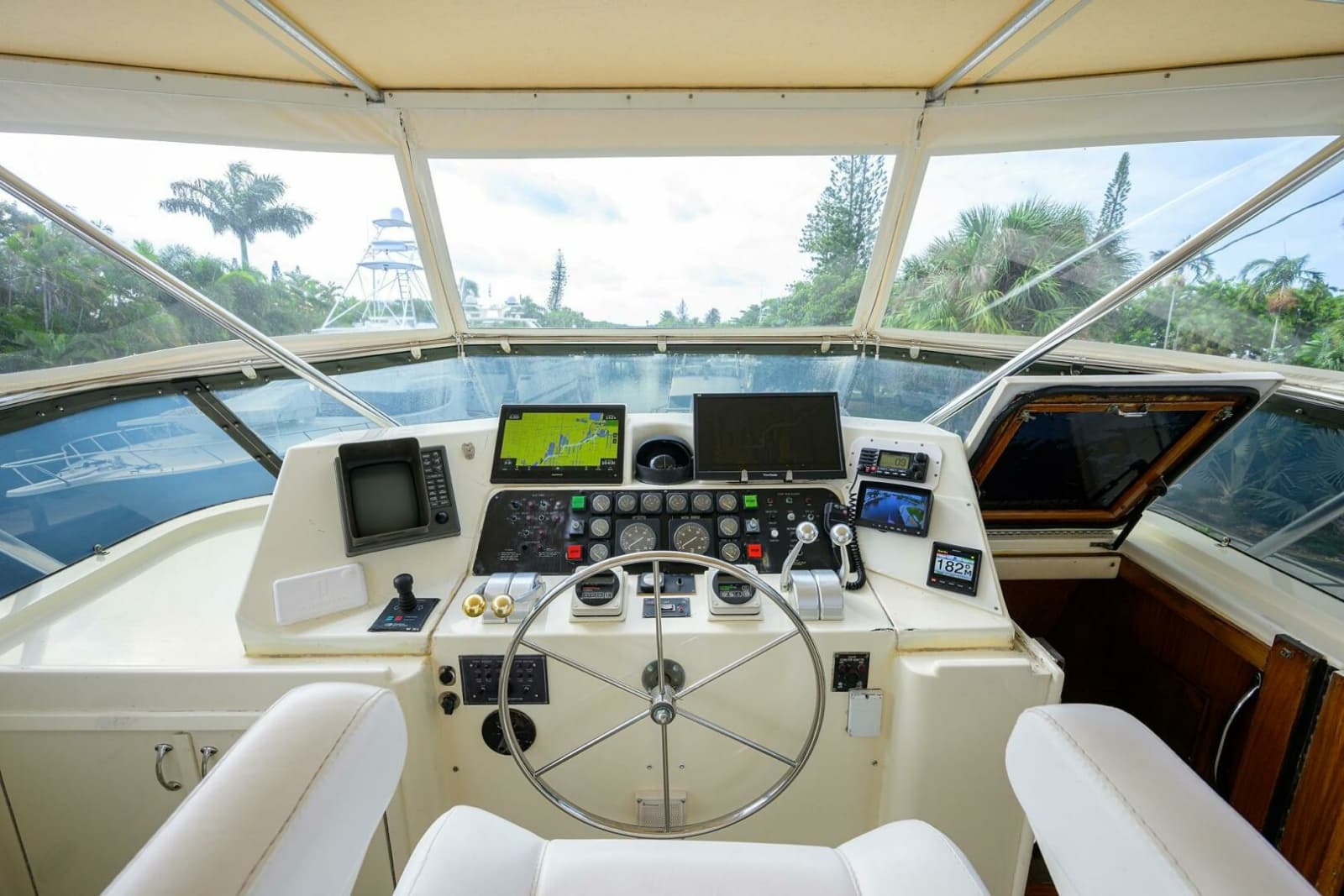 1991 Hatteras 78 Cockpit Motor Yacht - Photo 62