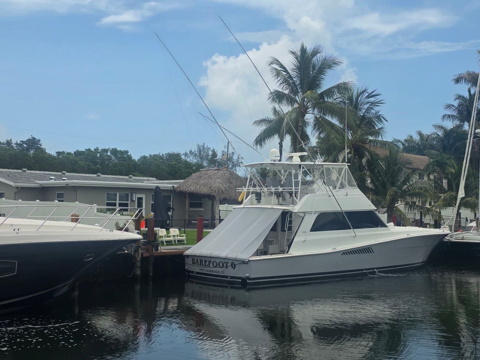 1998 Viking 58 Convertible - Photo 3