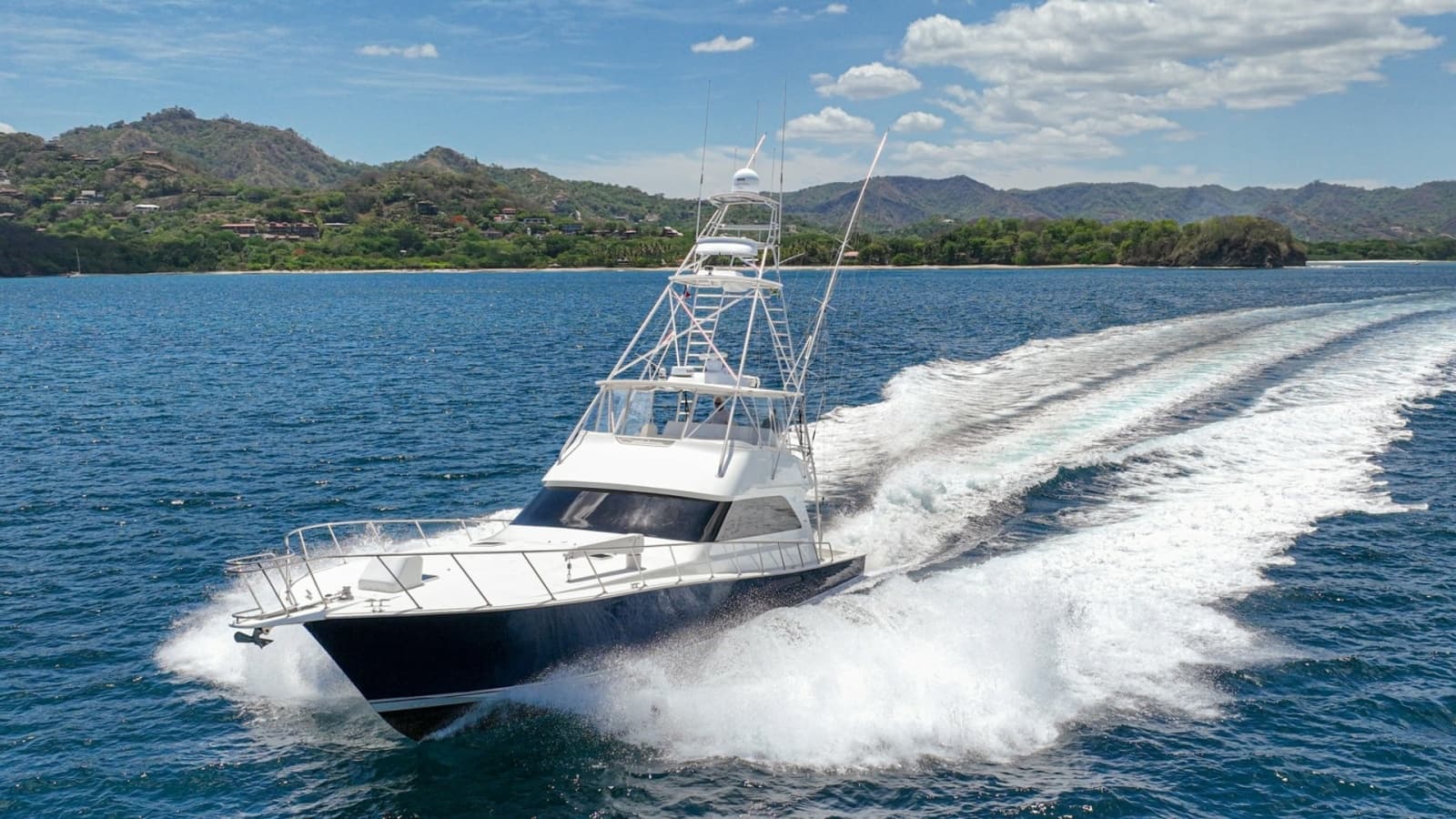 2005 Viking 61 Convertible - Photo 93