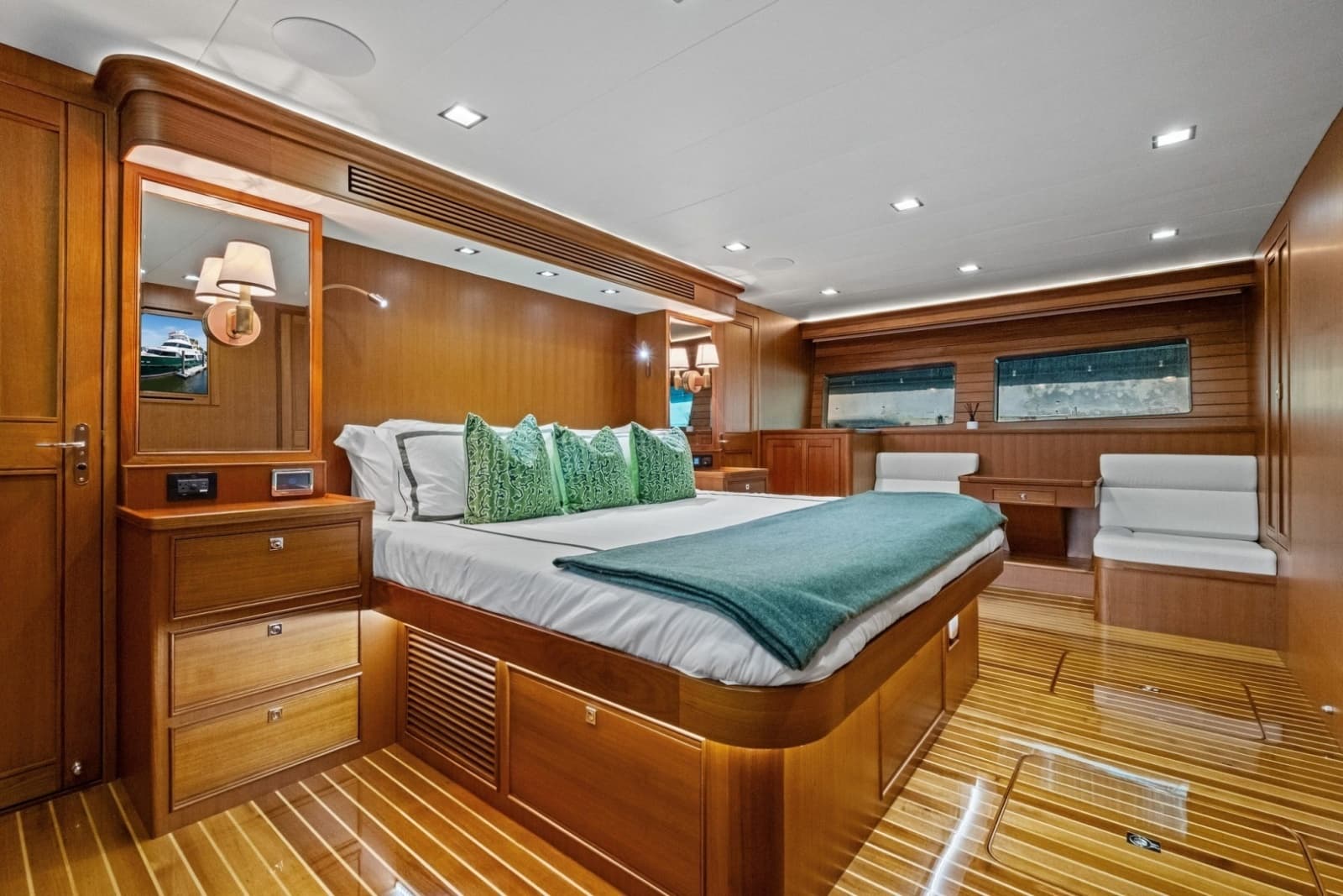 2024 Marlow 90V - Photo 107