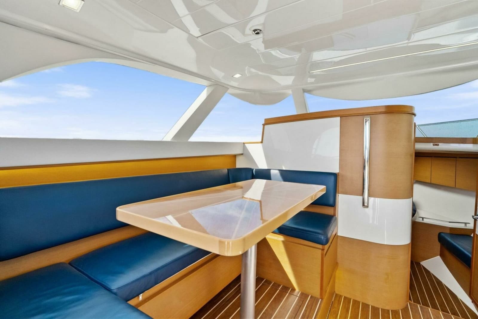 2017 Bertram 35 Flybridge - Photo 3