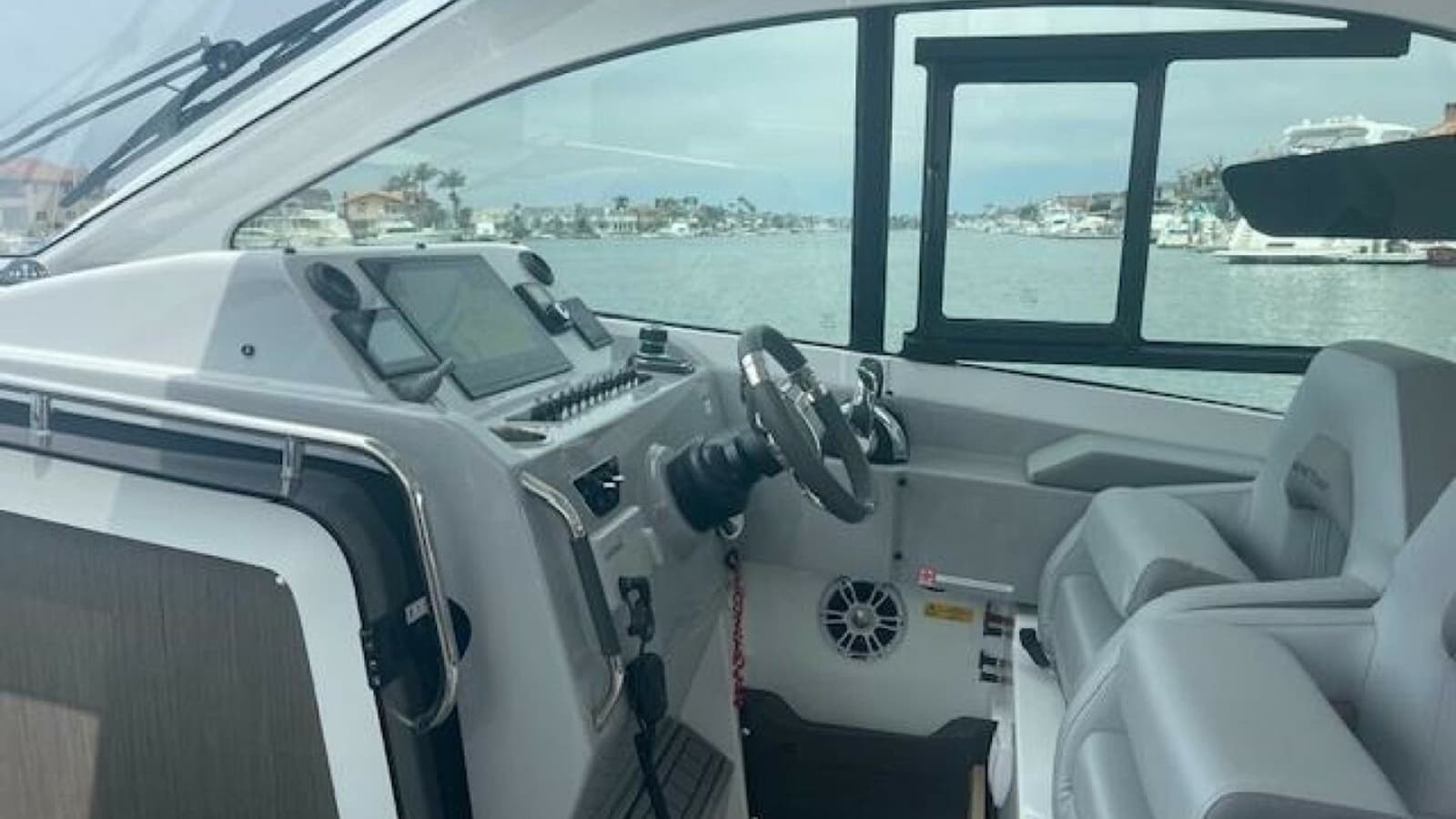 2022 Beneteau 32 Gran Turismo - Photo 13