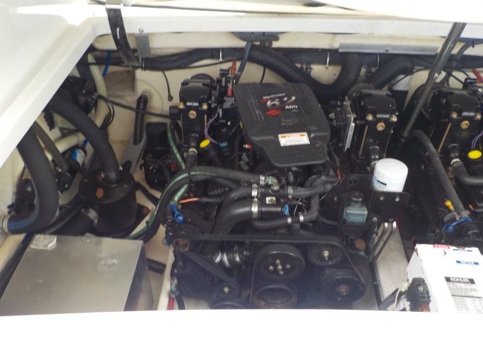 2006 Formula 330 SS - Photo 15