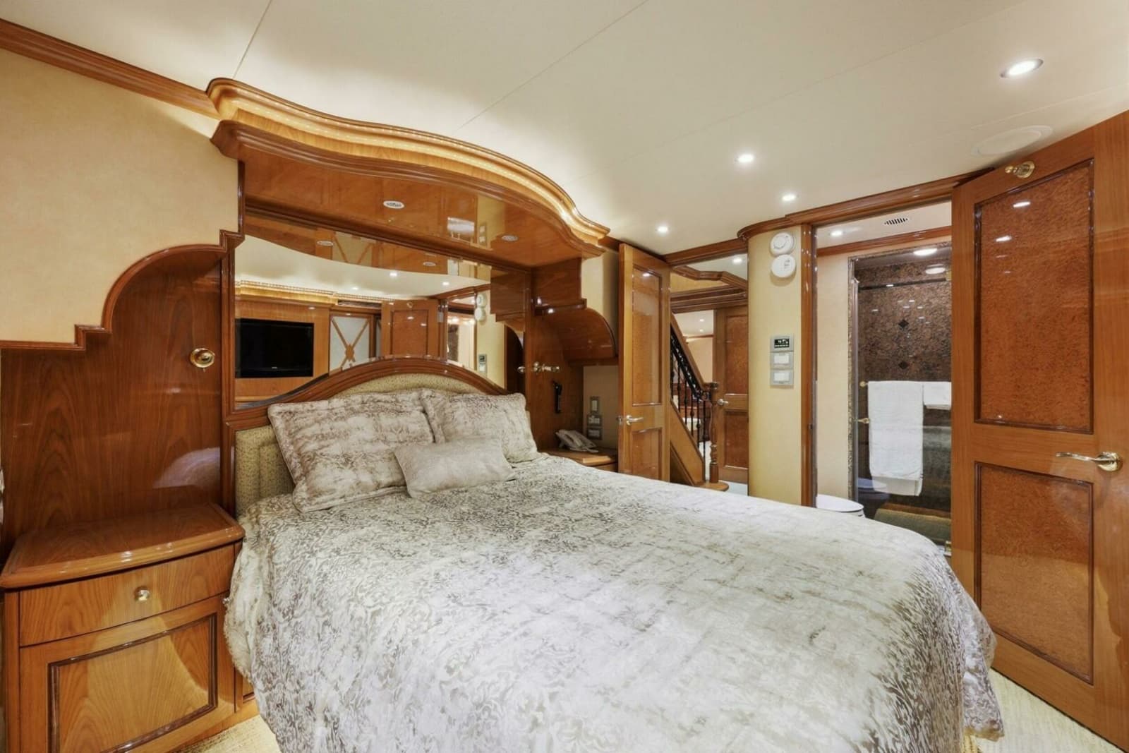 2008 Cheoy Lee 95 Motor Yacht - Photo 53