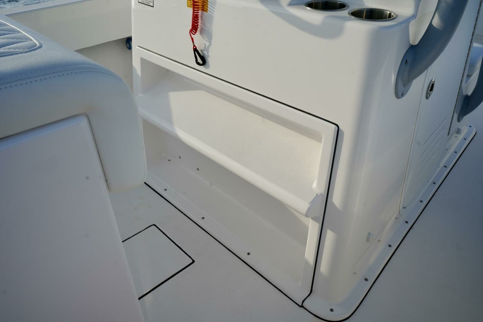 2024 Reef Runner Center Console - Photo 26