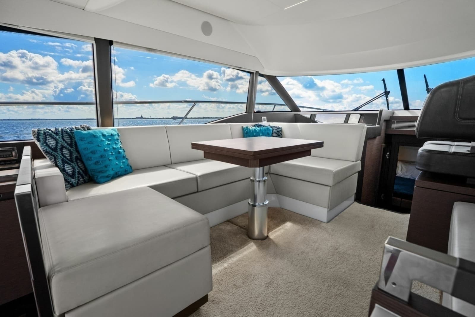 2020 Prestige 460 Flybridge - Photo 31