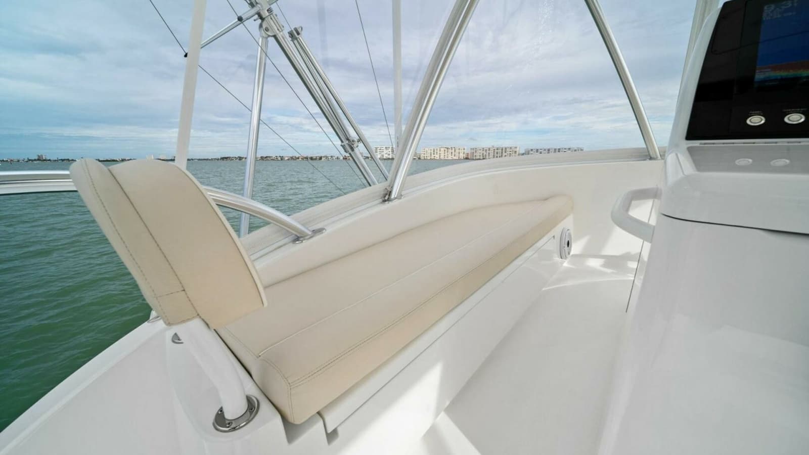 2021 Viking 46 Billfish - Photo 49