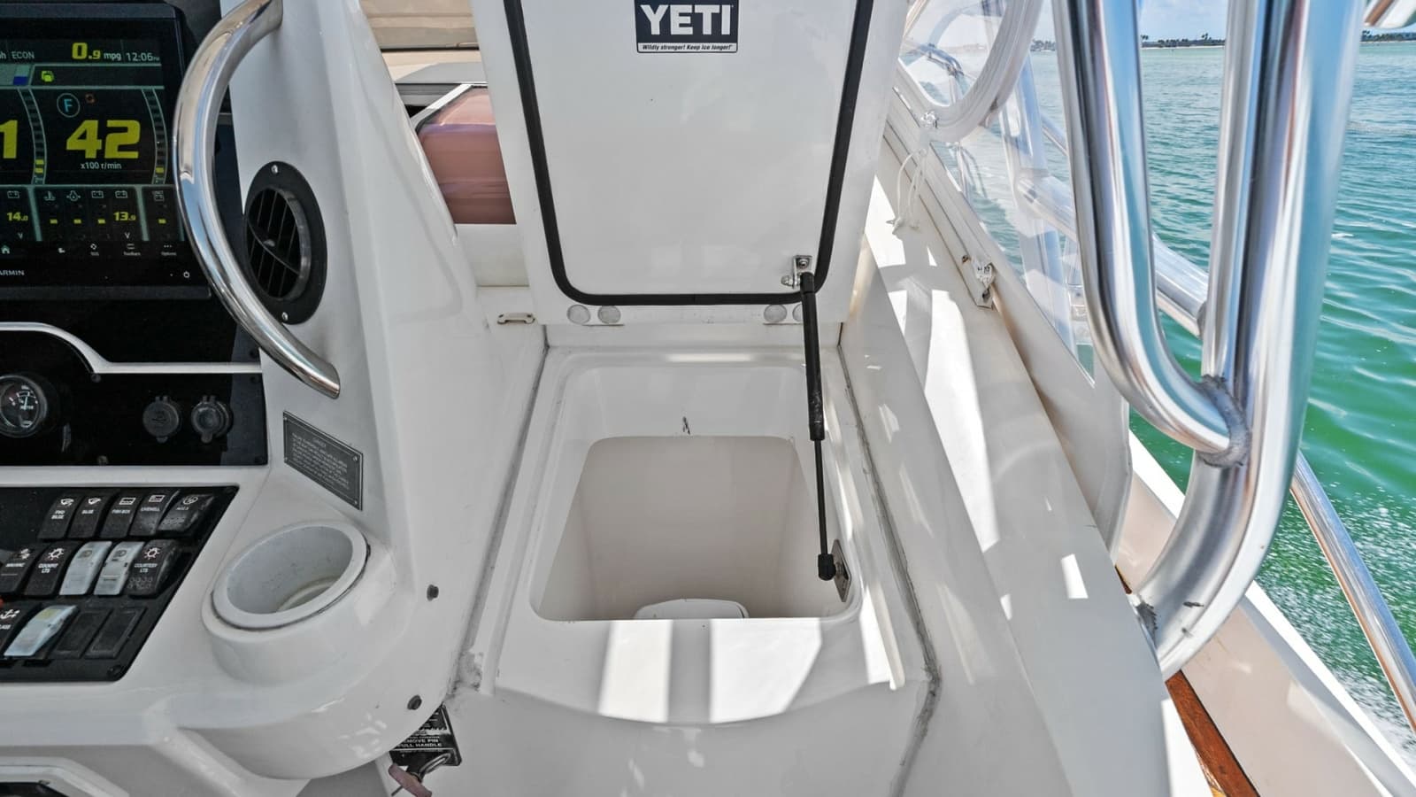 2005 Sunseeker 37 Sport Tower - Photo 9