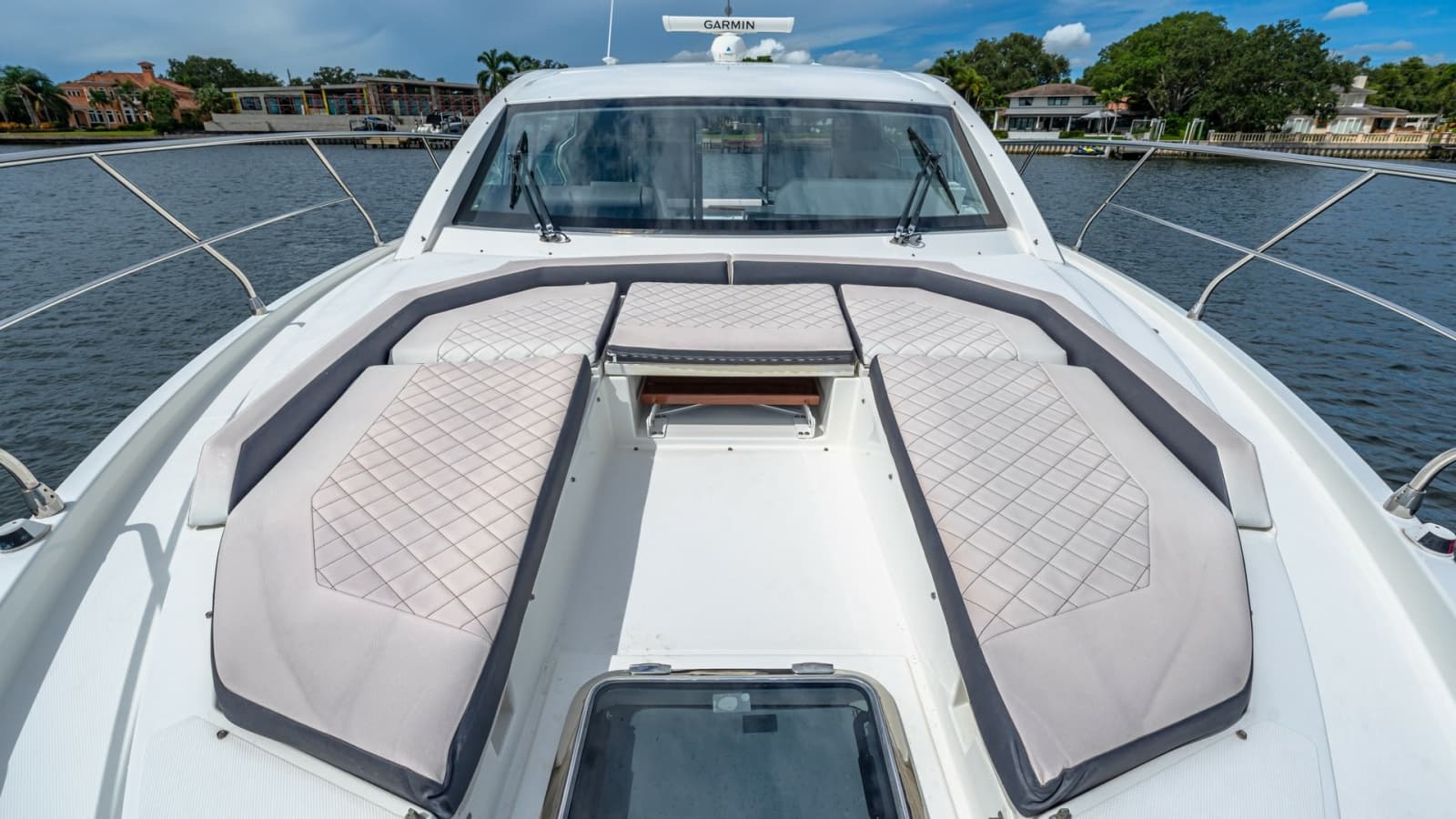 2019 Cruisers Yachts Cantius 46 - Photo 43