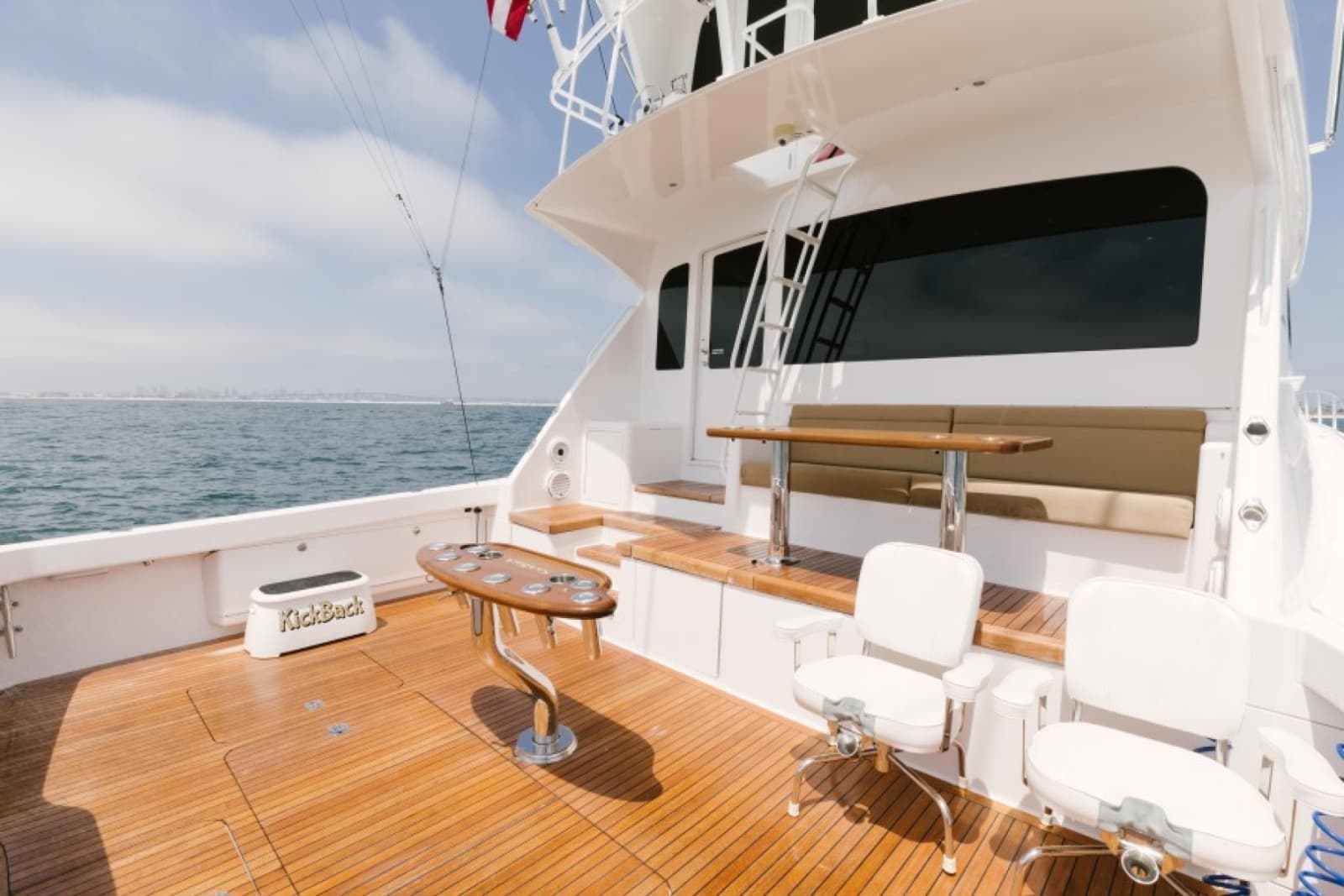 2006 Viking 74 Enclosed Bridge - Photo 53