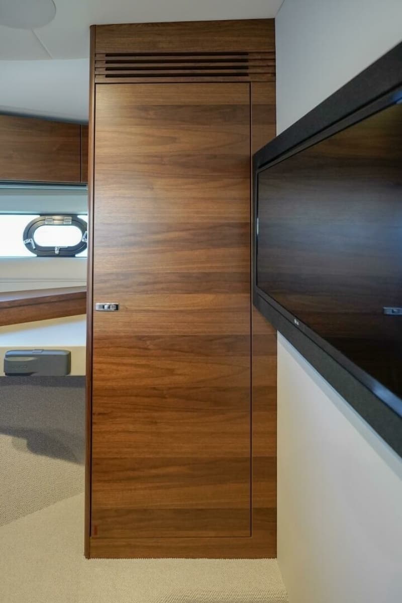2021 Princess F50 - Photo 16