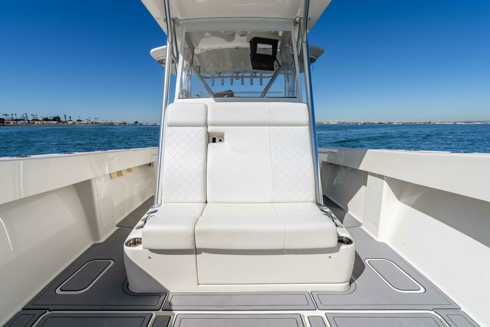 2018 SeaVee 370 Z - Photo 9