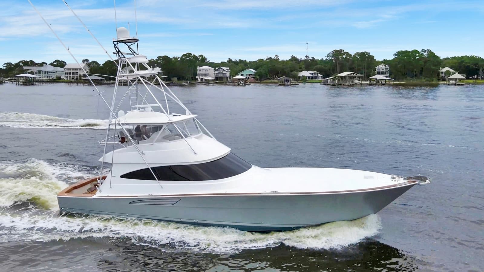 2020 Viking 68 Convertible - Photo 91