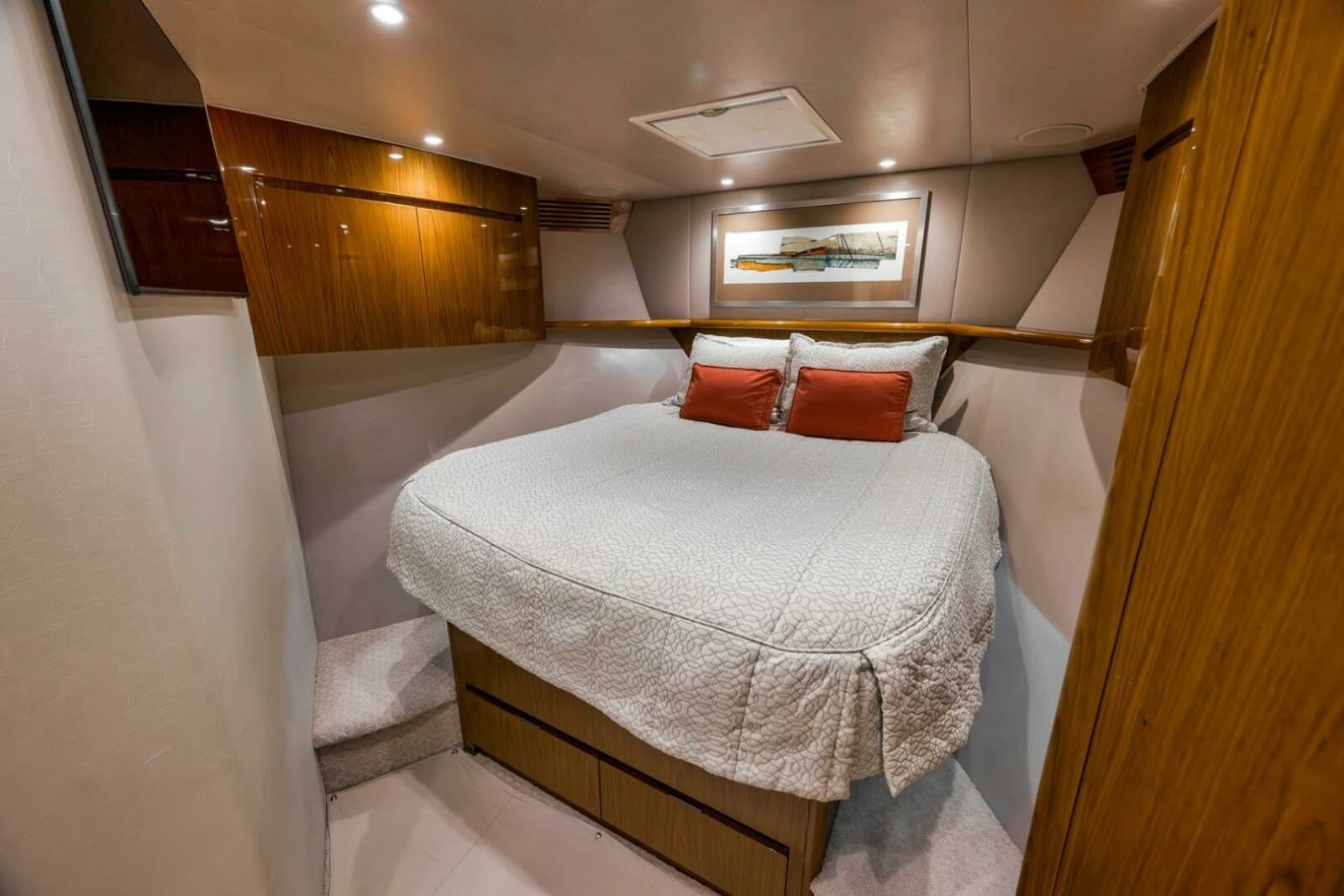 2011 Viking 76 Enclosed Bridge - Photo 67