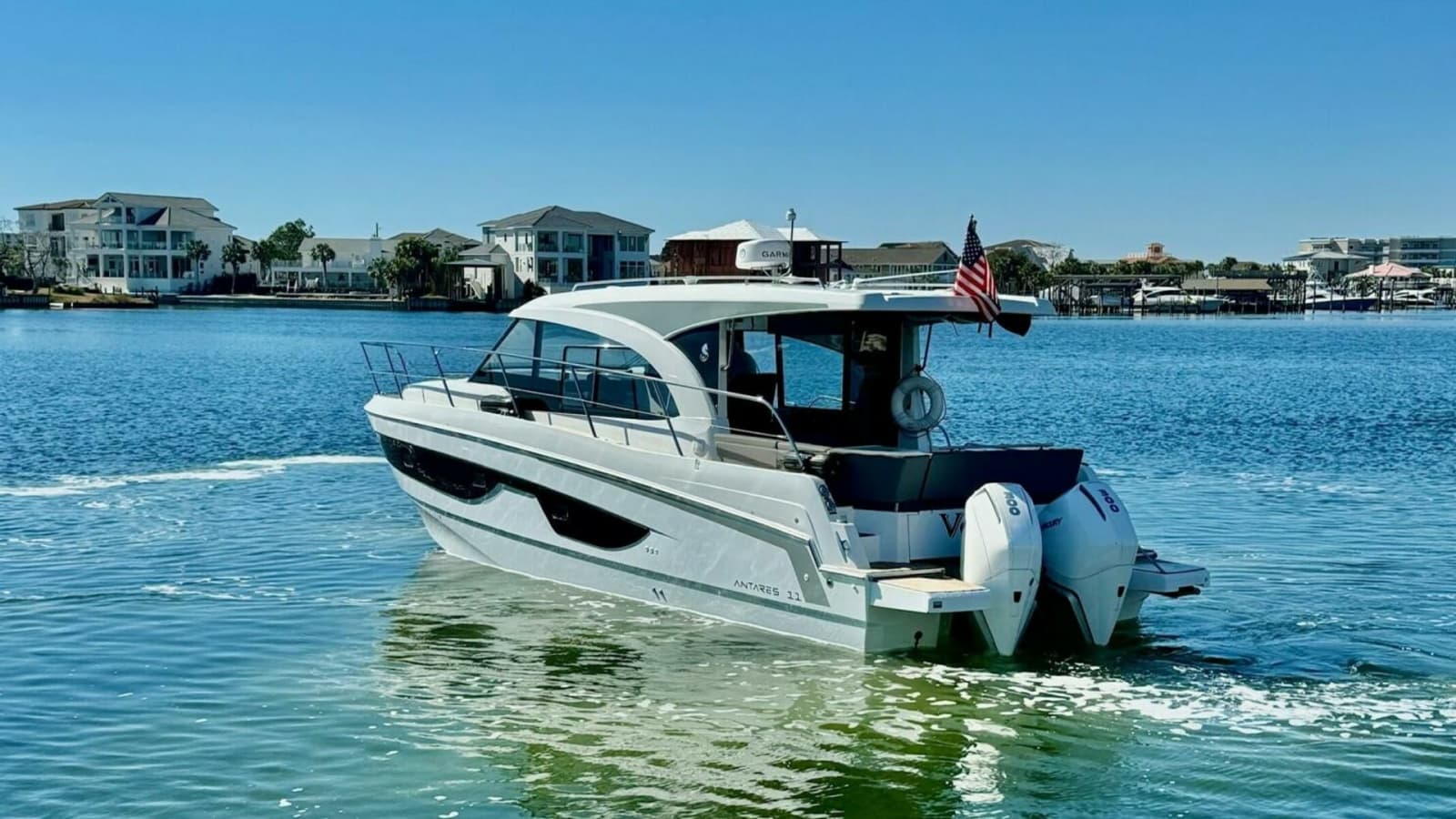 2022 Beneteau Antares 11 - Photo 27