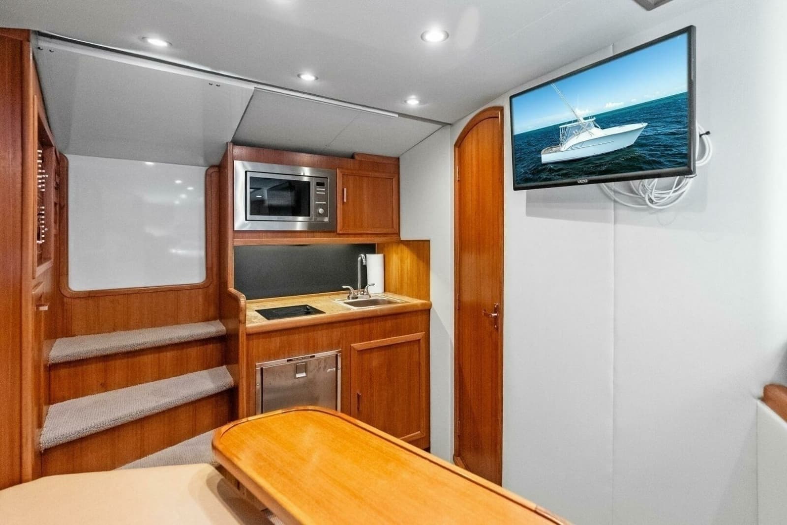 2018 Custom Carolina 35 Express - Photo 4