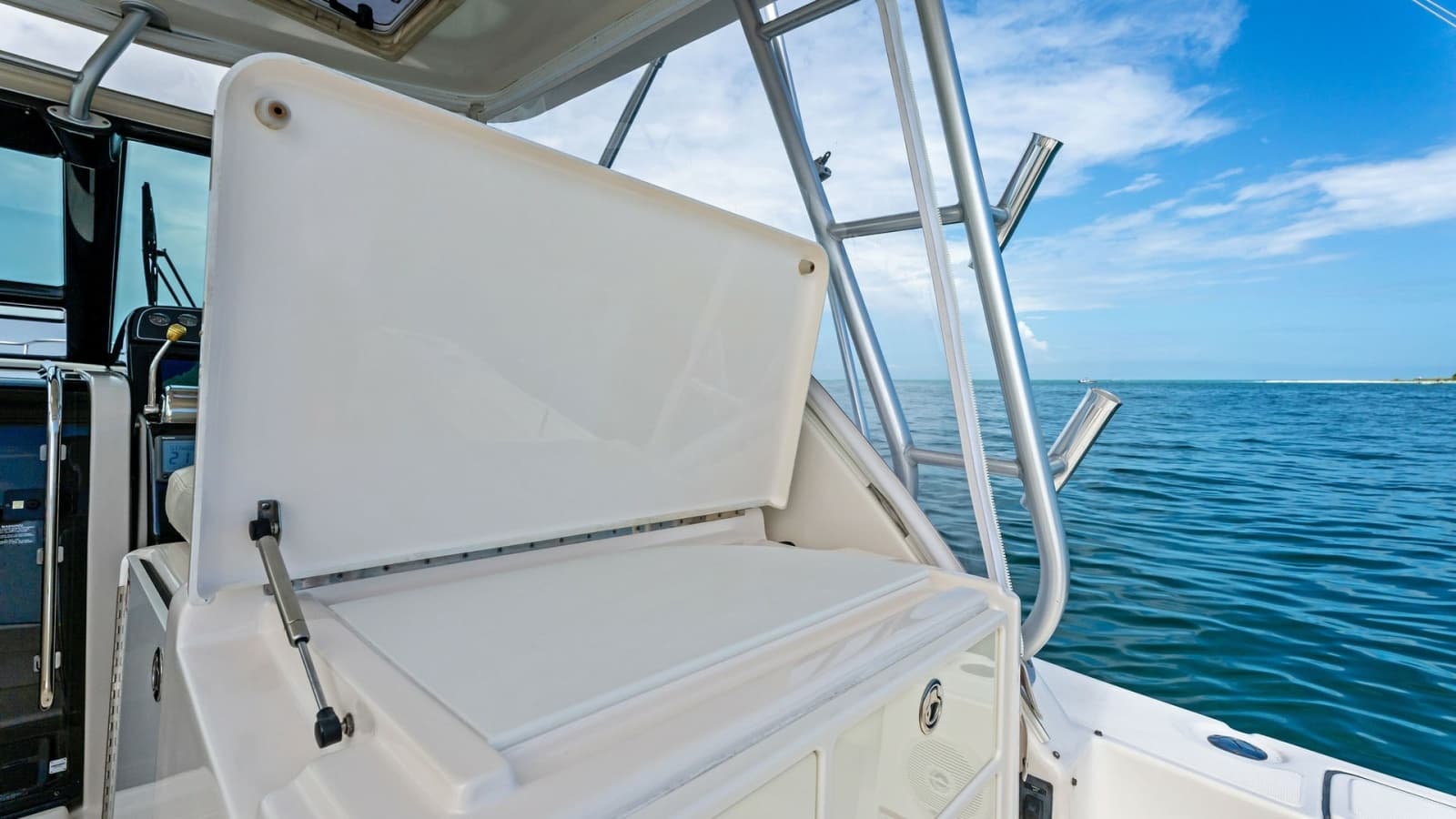 2007 Tiara Yachts 32 Open - Photo 27