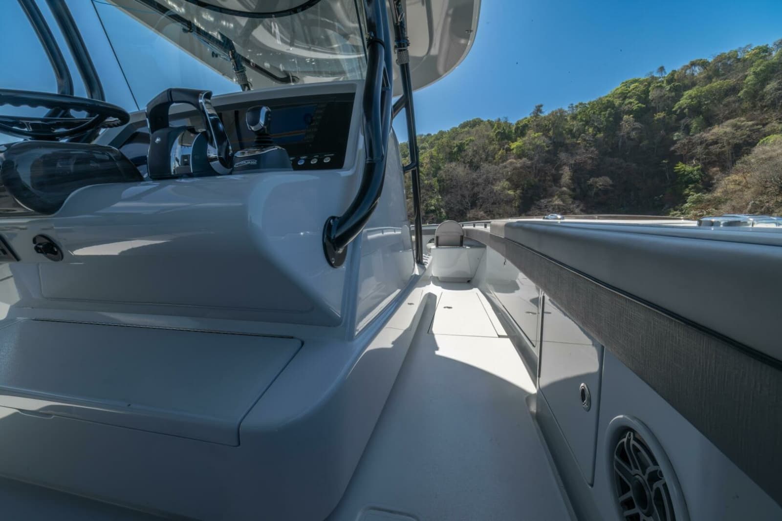2021 Valhalla Boatworks V-37 - Photo 21