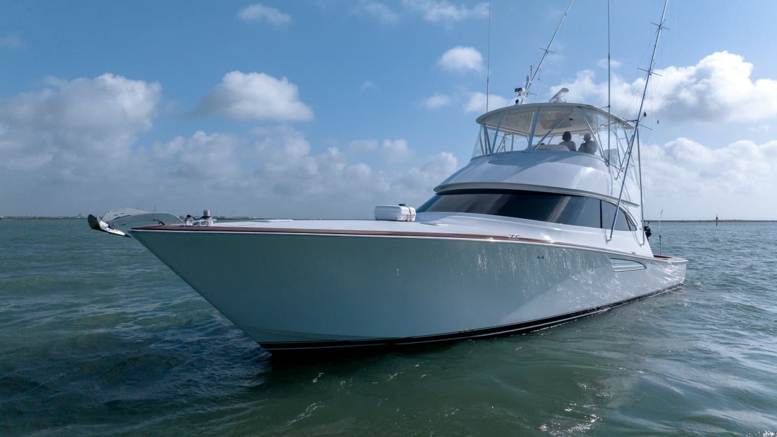 2017 Viking 55 Convertible - Photo 60