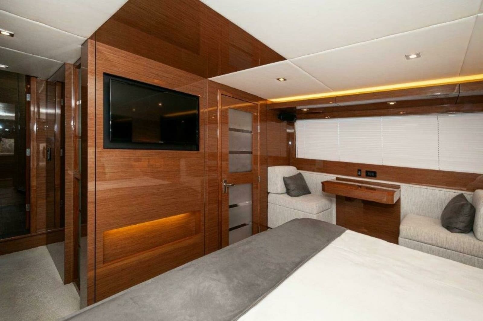 2020 Cruisers Yachts 60 Cantius - Photo 21