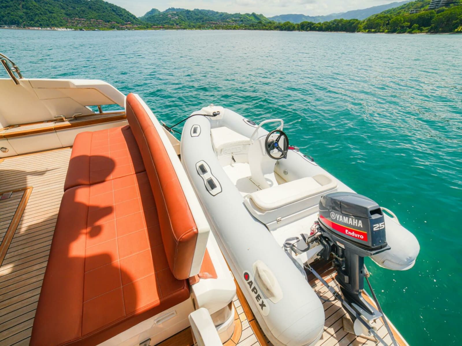 2014 Fairline 50 - Photo 14