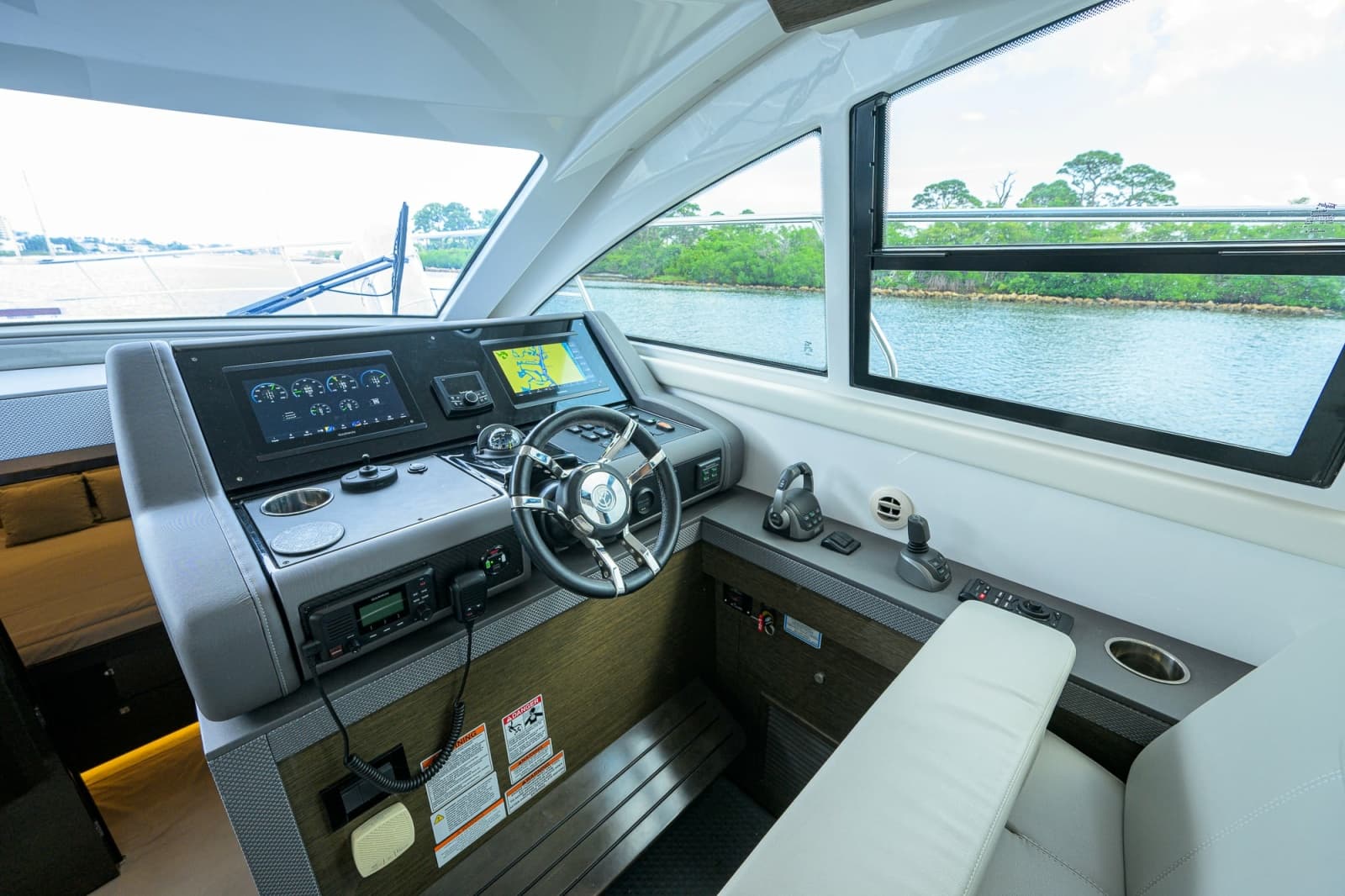 2020 Cruisers 46 Cantius - Photo 19