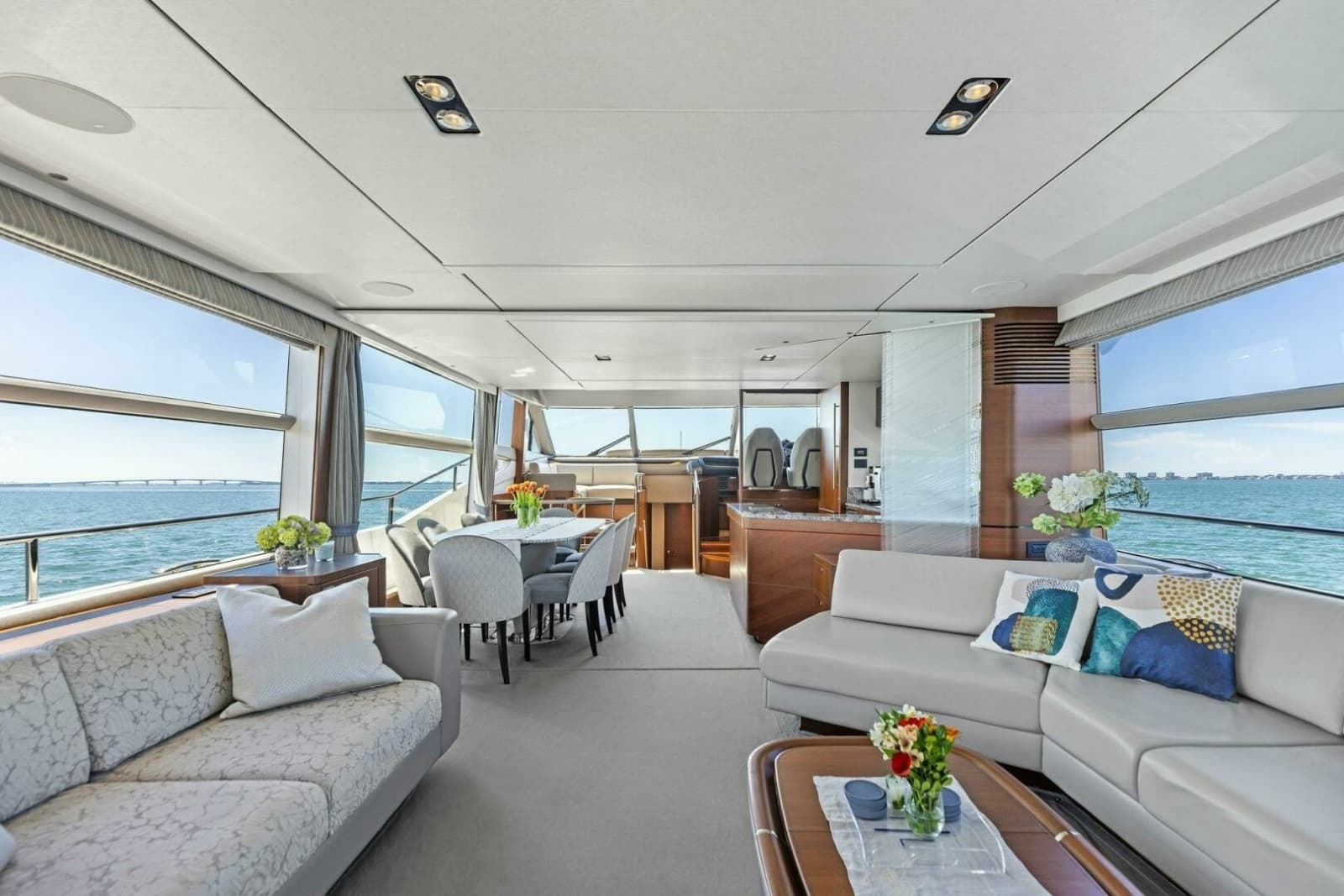 2018 Princess Y75 Motor Yacht - Photo 15