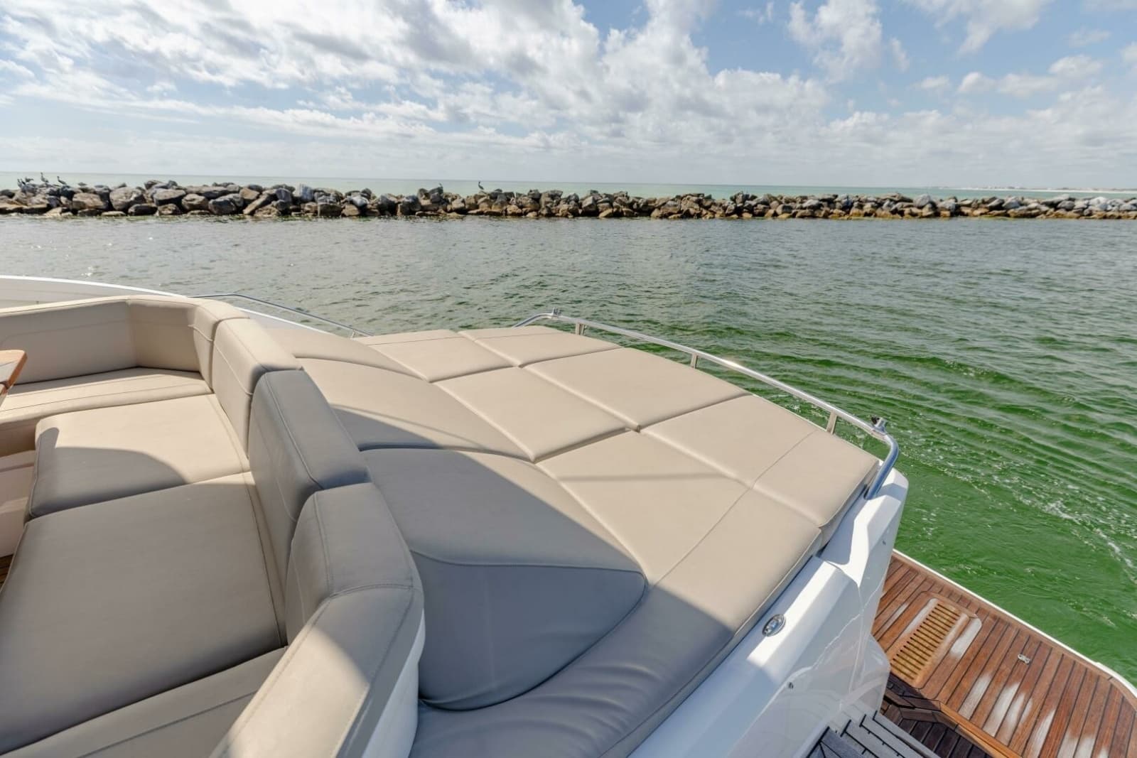 2019 Princess S65 - Photo 52