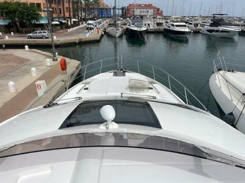 2015 Sunseeker Sport Yacht 68