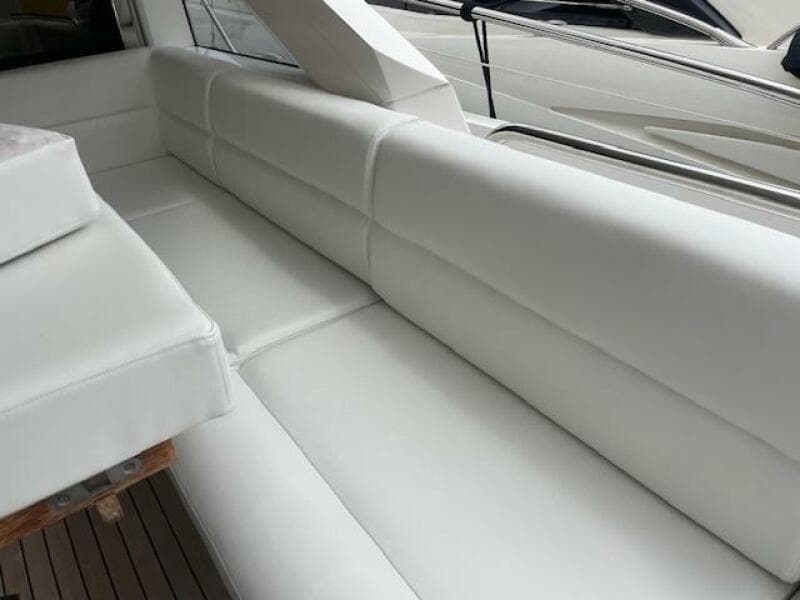 2015 Sunseeker Sport Yacht 68