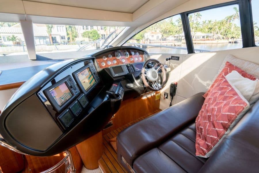 2010 Sunseeker Predator