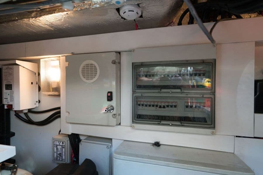 2010 Sunseeker Predator