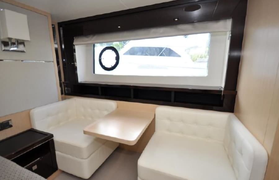 2018 Sunseeker Predator