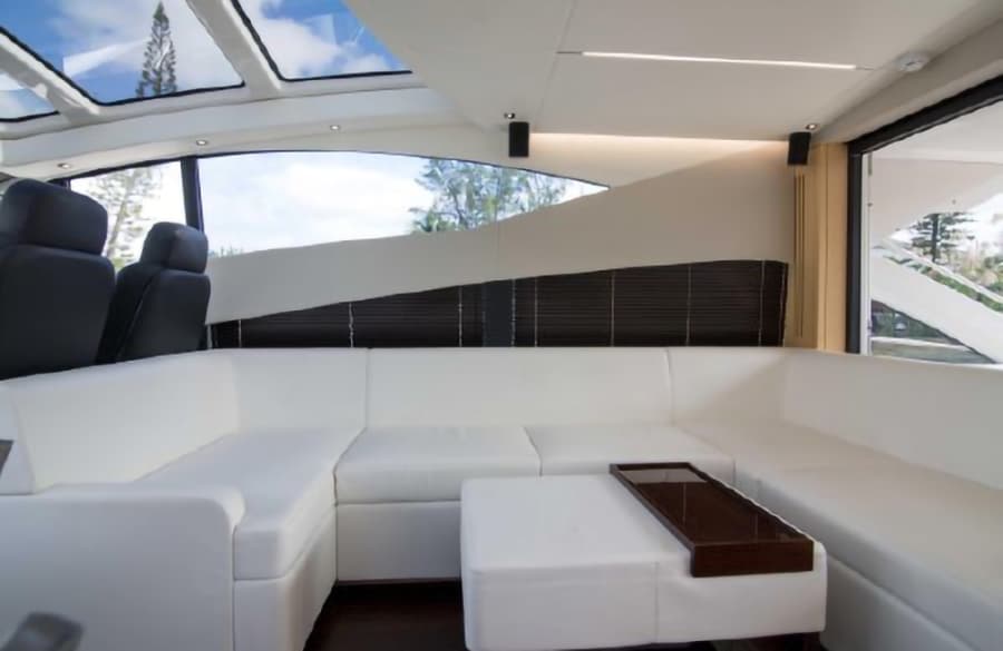 2018 Sunseeker Predator