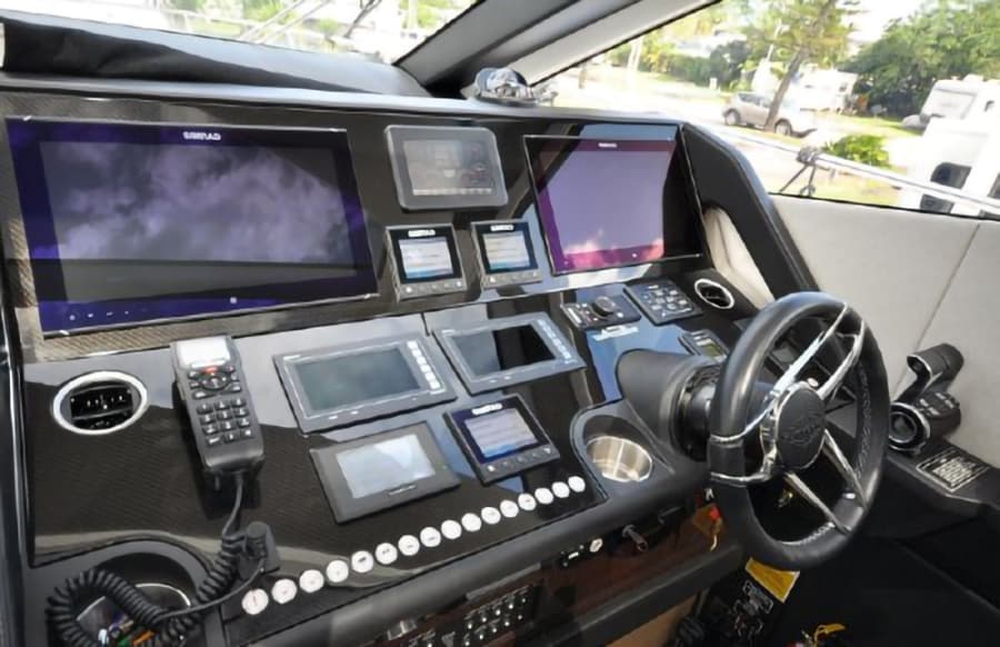 2018 Sunseeker Predator