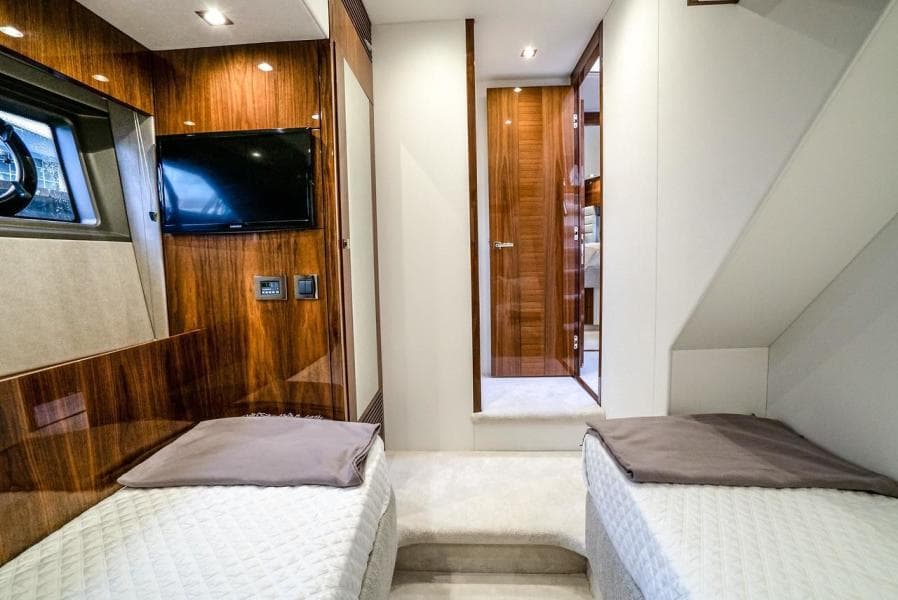 2019 Sunseeker Manhattan