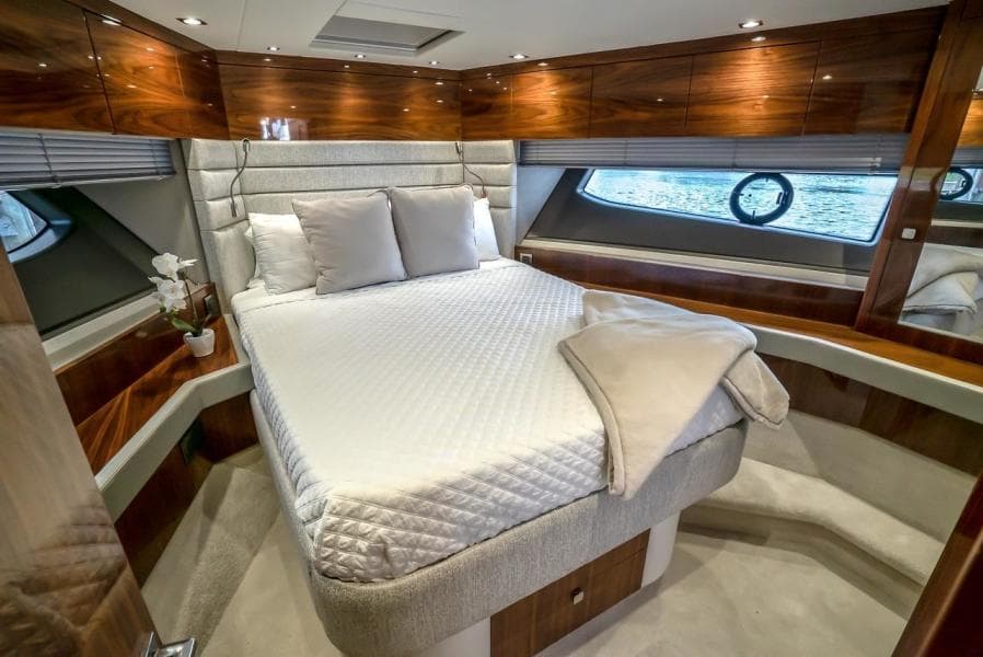 2019 Sunseeker Manhattan