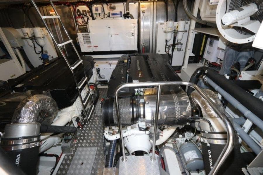 2017 Prestige Motoryacht