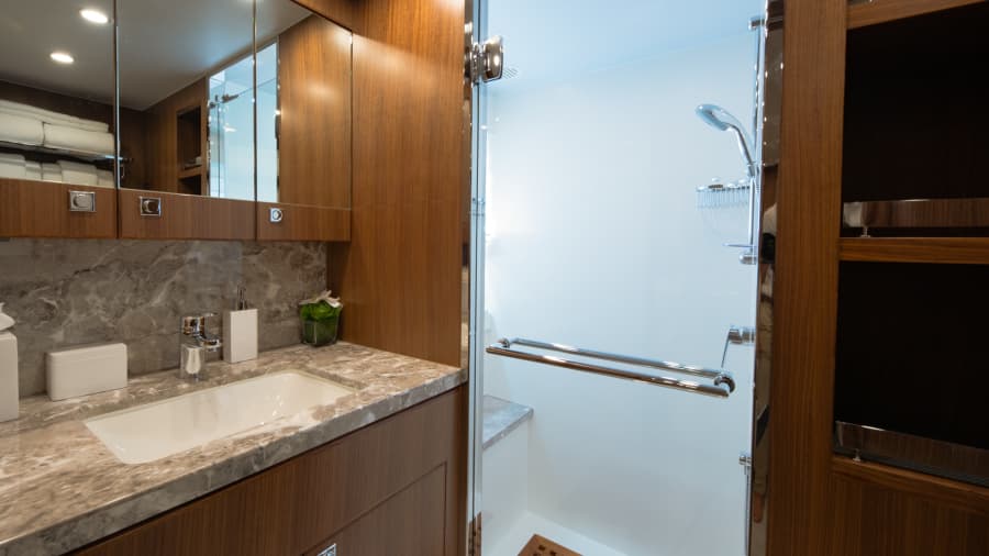 2028 Hargrave Raised Pilothouse - Photo 46