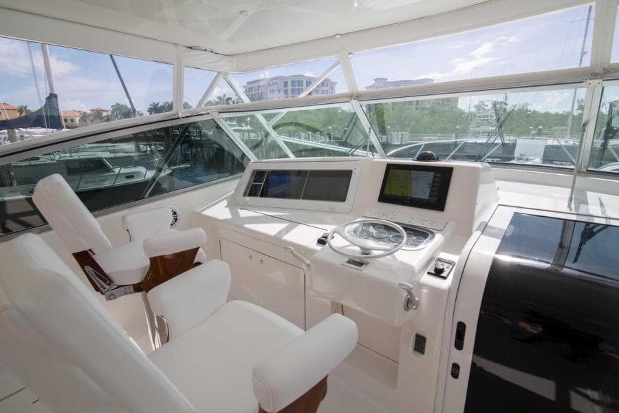 Viking 50 - Tiger Six - Helm