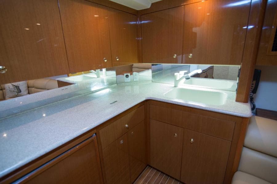 Viking 50 - Tiger Six - Galley