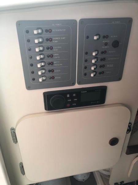 2003 Pursuit 2870 Walkaround