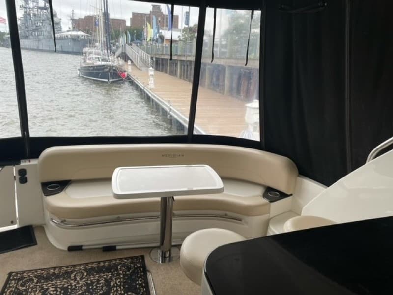 2012 Meridian 541 Sedan