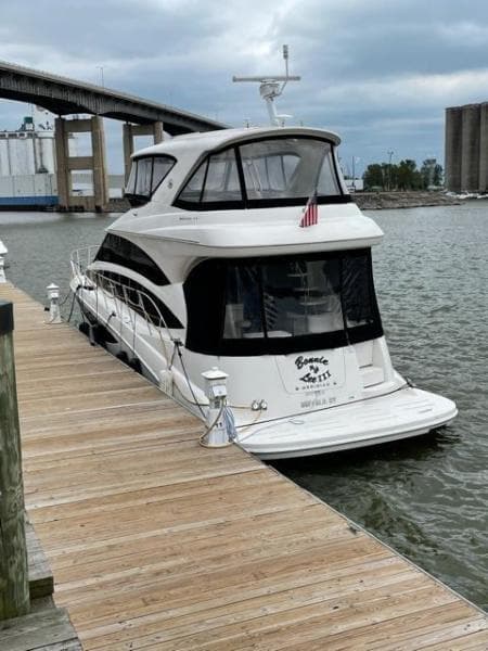 2012 Meridian 541 Sedan